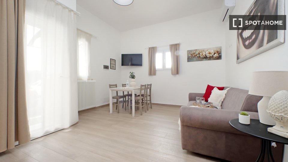 Apartment Rome, 1 bed — photo 12