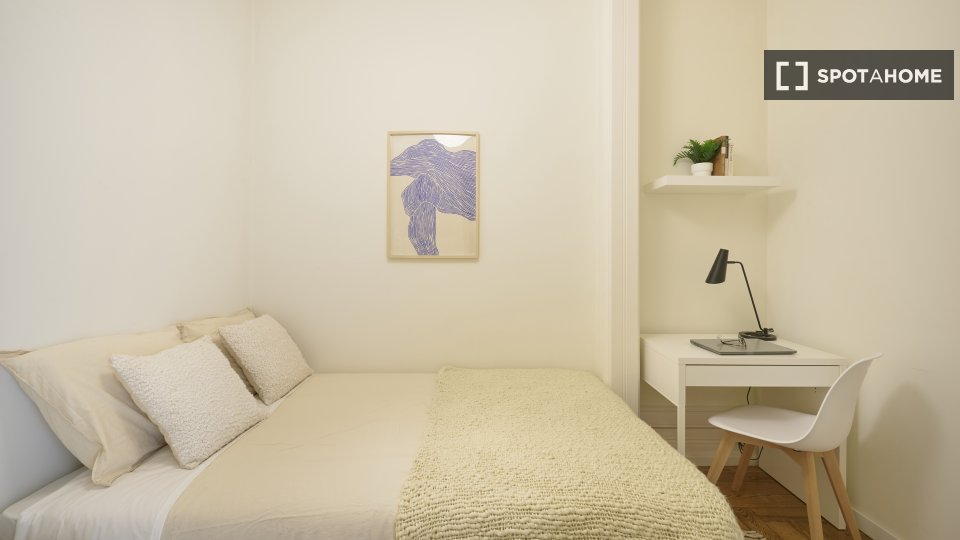 Double room Lisbon, 6 beds — photo 3