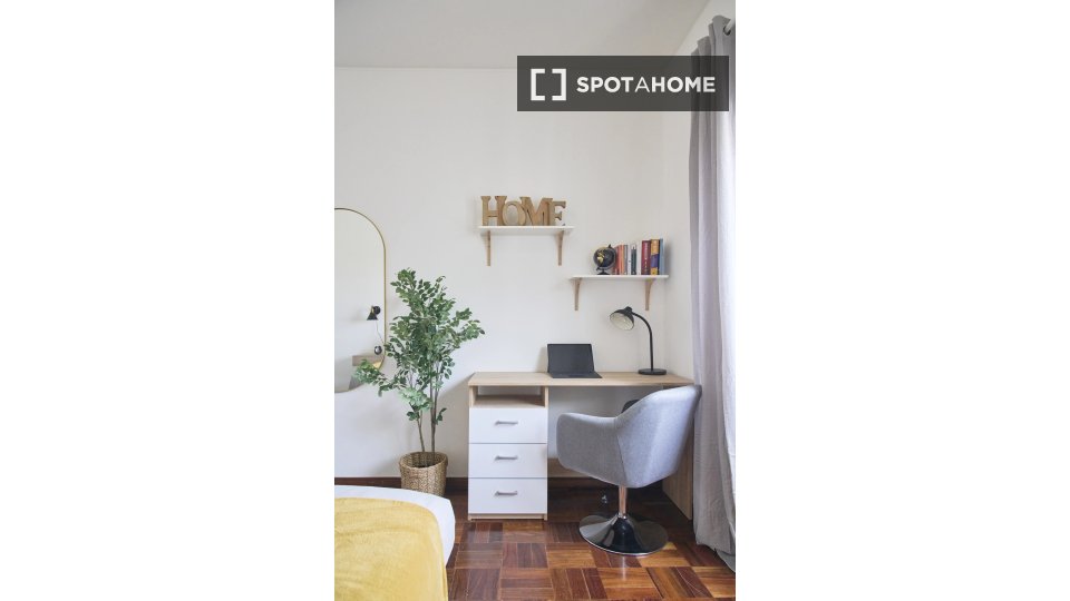 Double room Lisbon, 7 beds — photo 18