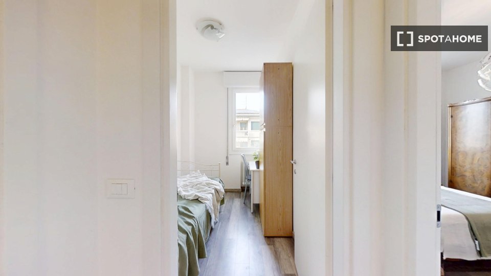 Double room Padua, 3 beds — photo 18
