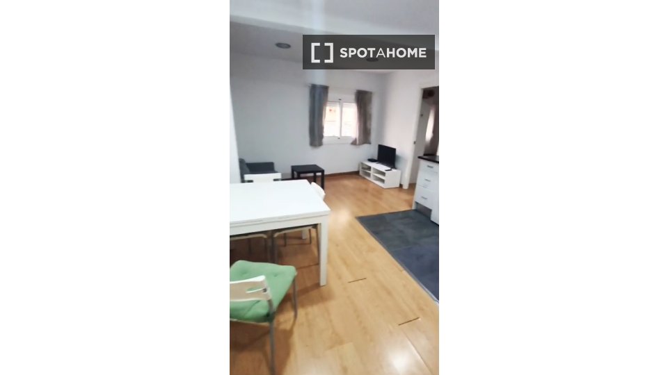 Apartment mono Barcelona, 64m² — photo 7