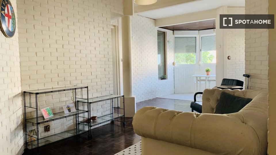 Double room Lisbon, 2 beds, 70m² — photo 3