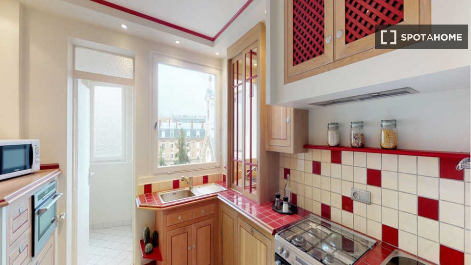 Double room Paris, 6 beds, 130m² — photo 13