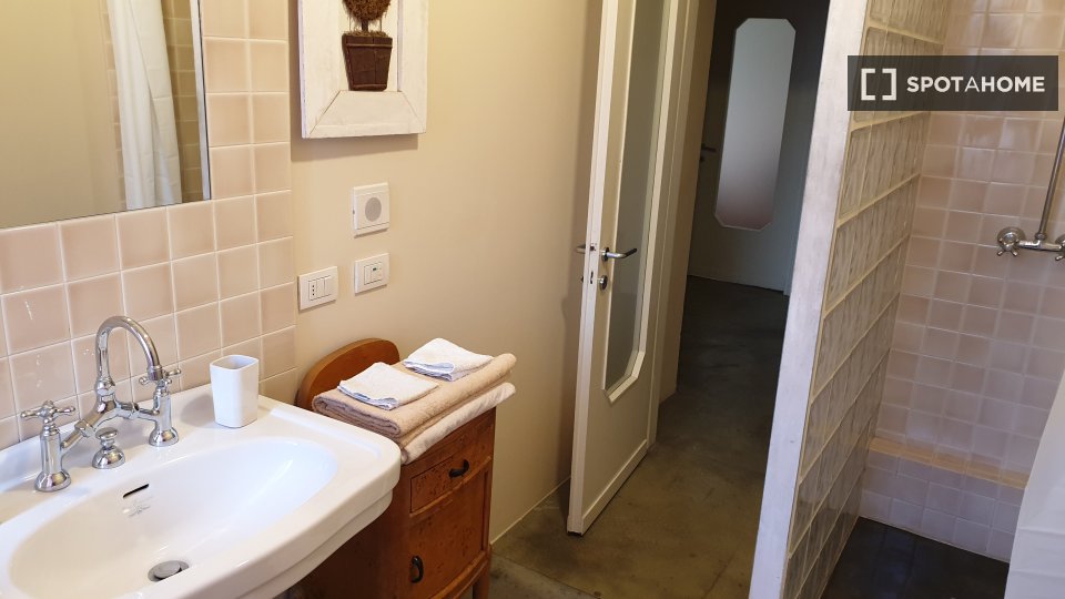 Double room Brescia, 3 beds, 120m² — photo 5