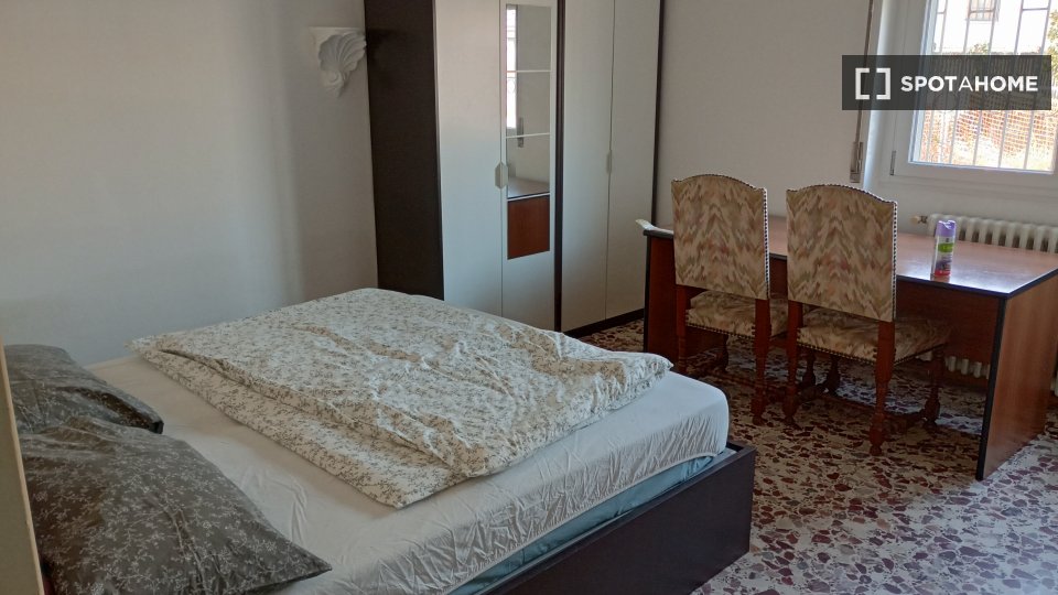 Double room Milan, 3 beds, 100m² — photo 22