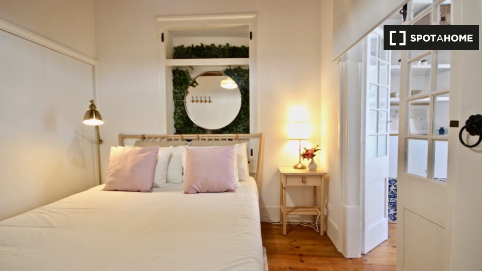 Apartment Lisbon, 2 beds — photo 14
