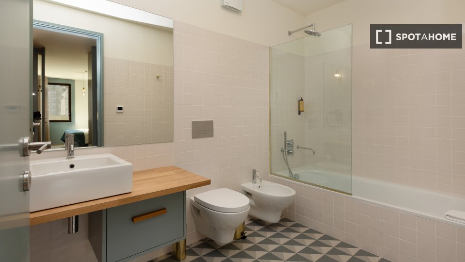 Apartment Porto, 2 beds, 85m² — photo 18