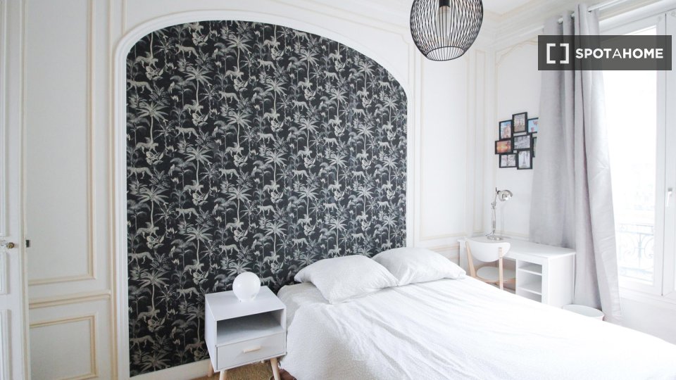 Double room Paris, 5 beds — photo 36
