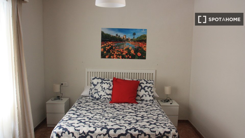 Double room Cordoba, 4 beds, 100m² — photo 1
