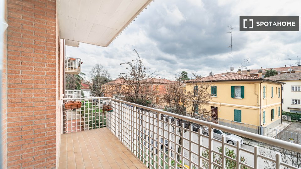 Apartment mono Bologna, 65m² — photo 1