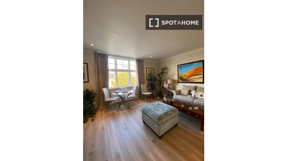 Apartment London, 1 bed, 44m² — photo 5