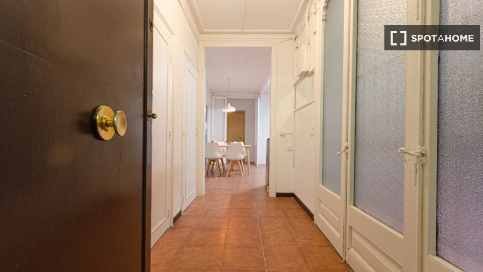 Double room Barcelona, 4 beds, 100m² — photo 13
