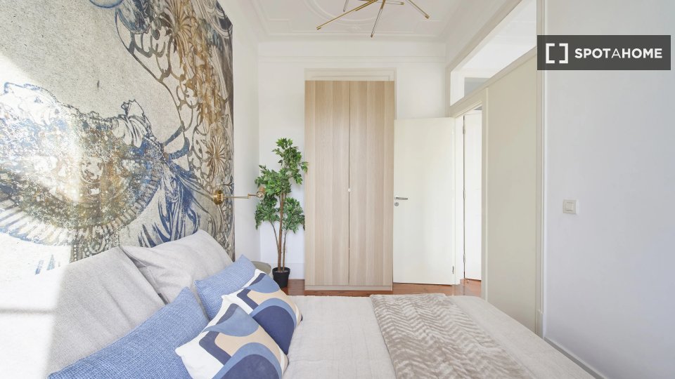 Double room Lisbon, 6 beds — photo 13