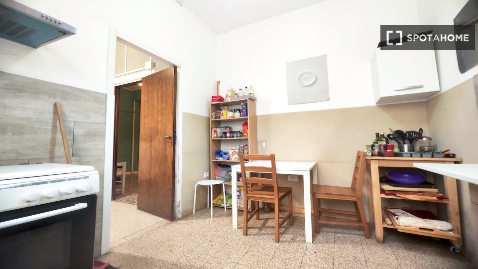 Double room Rome, 6 beds, 140m² — photo 56