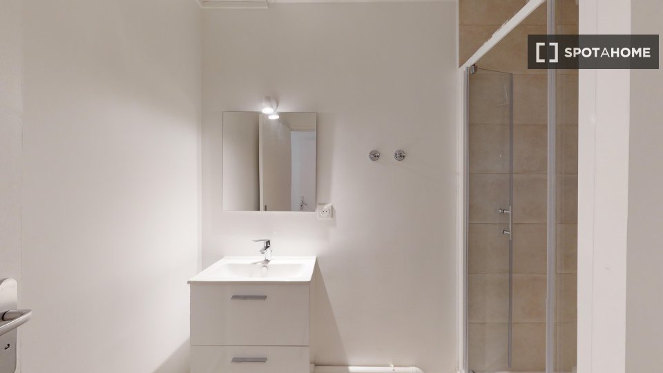 Double room Paris, 10 beds — photo 19