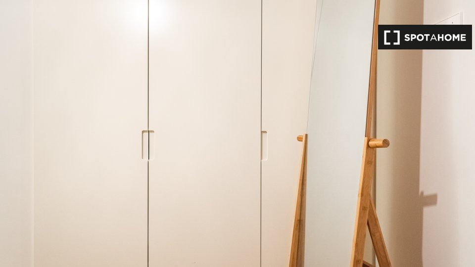 Apartment Lisbon, 1 bed — photo 3