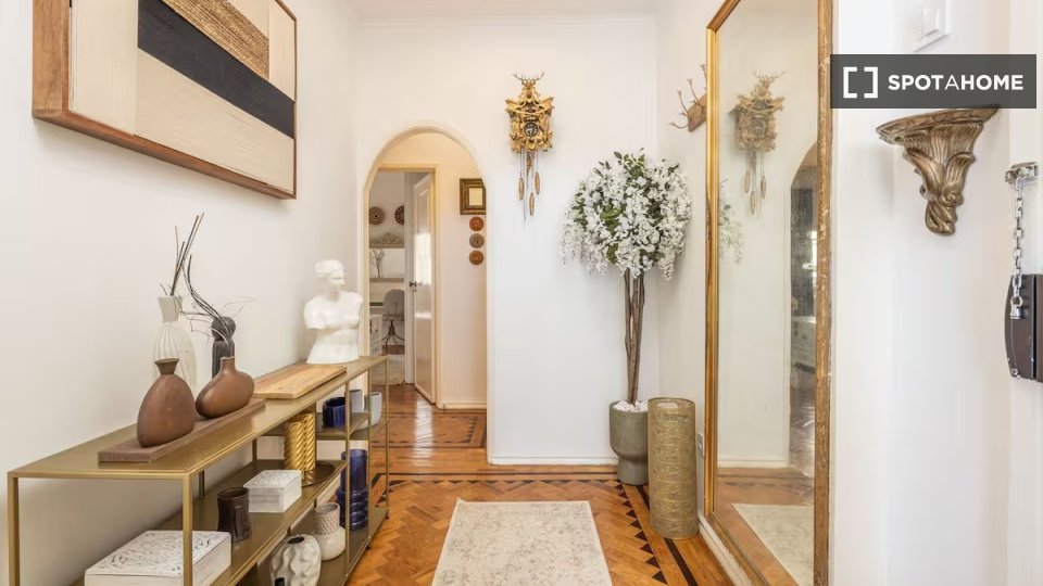 Apartment Lisbon, 1 bed — photo 9