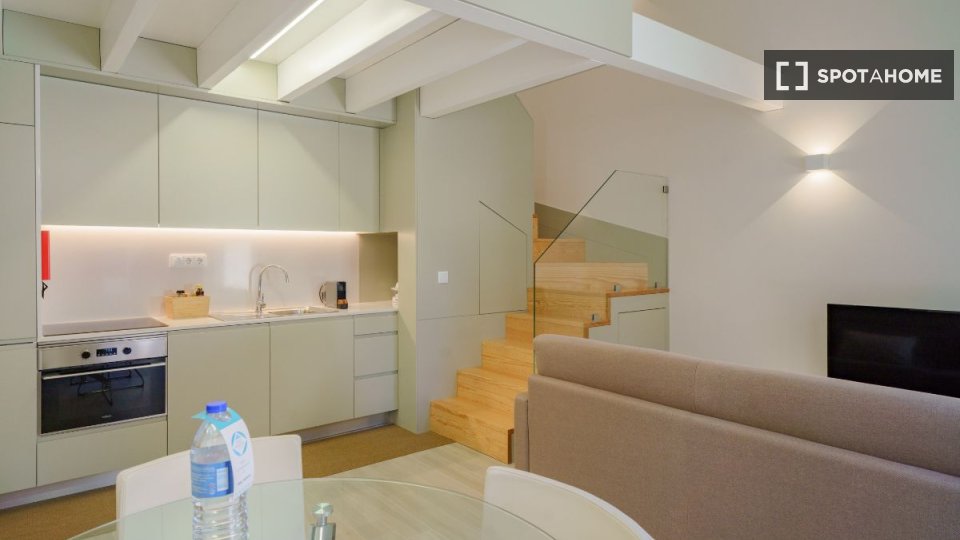 Apartment Porto, 3 beds, 100m² — photo 3