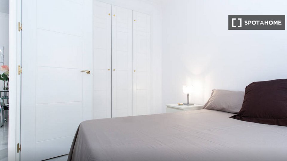 Apartment Seville, 1 bed — photo 28