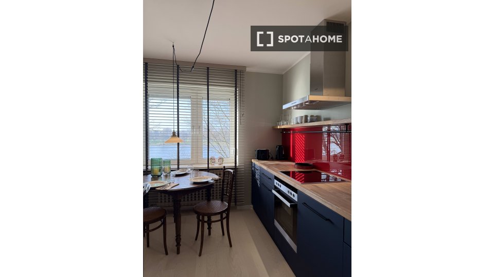 Apartment Cologne, 2 beds, 70m² — photo 3