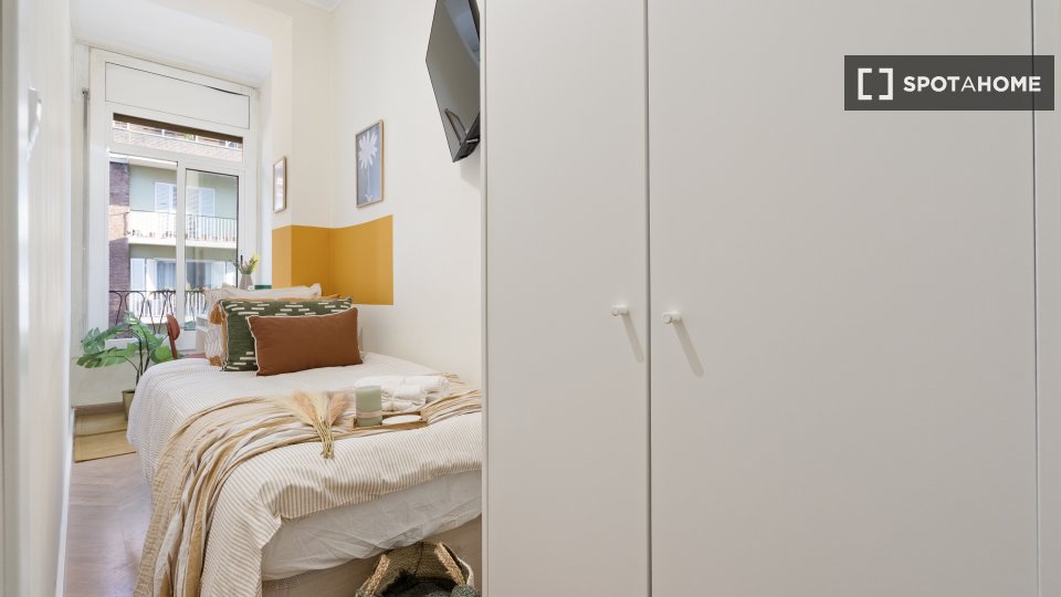 Double room Barcelona, 8 beds, 150m² — photo 20