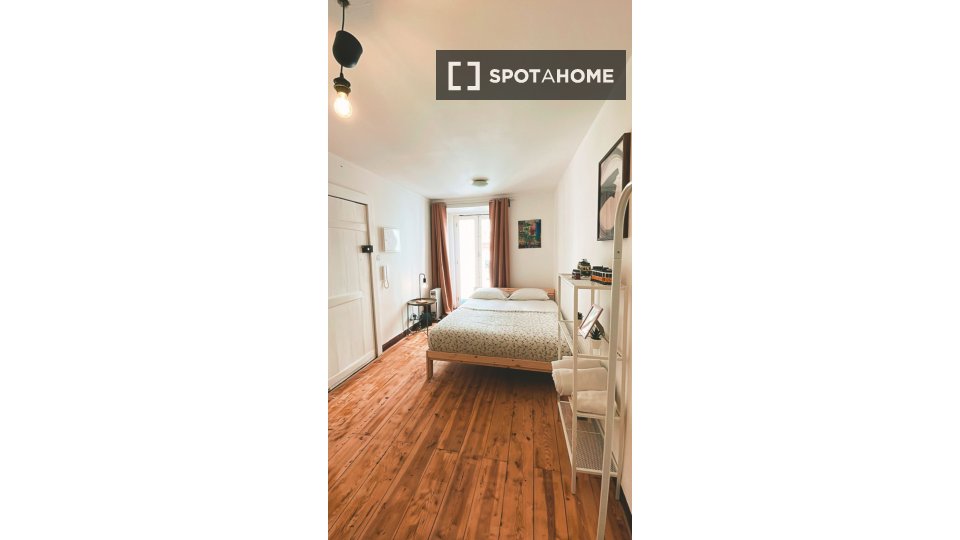 Apartment mono Lisbon, 30m² — photo 9