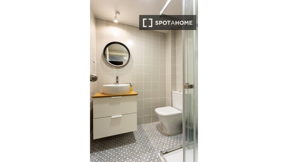 Apartment mono Lisbon, 40m² — photo 16