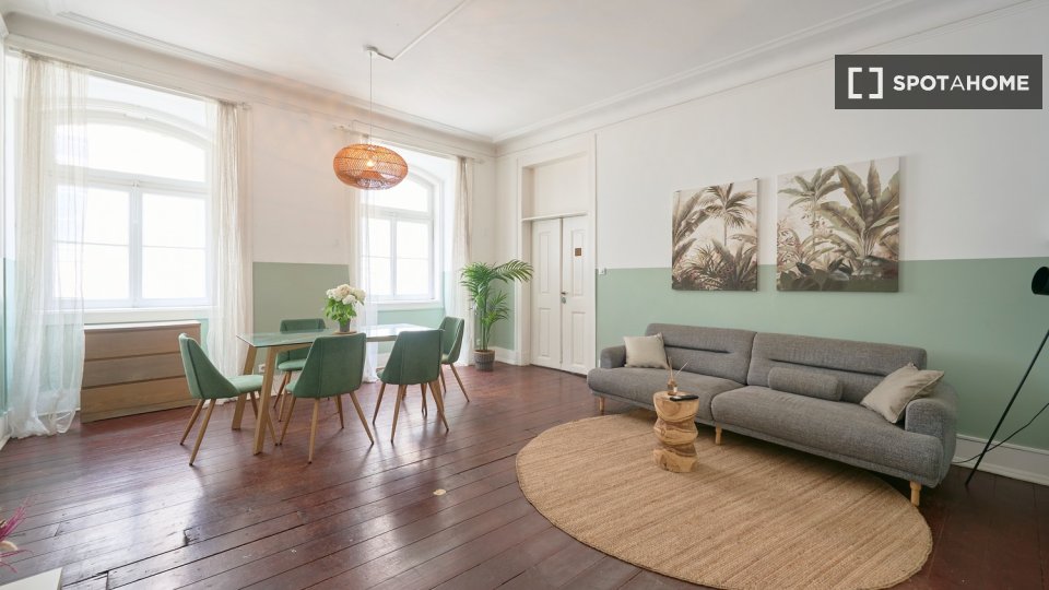 Double room Lisbon, 10 beds — photo 44