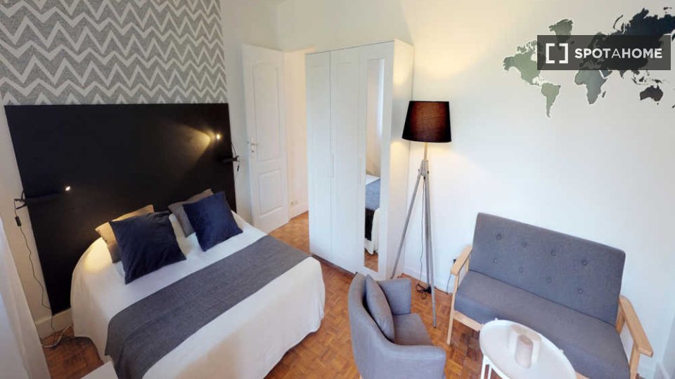 Double room Paris, 4 beds, 70m² — photo 17