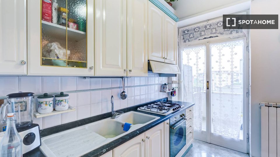 Double room Rome, 2 beds, 180m² — photo 6