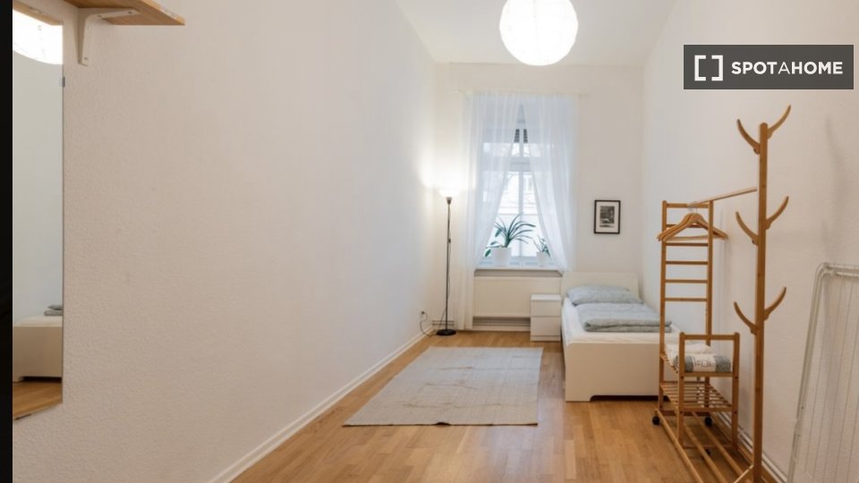 Apartment Berlin, 4 beds, 102m² — photo 6