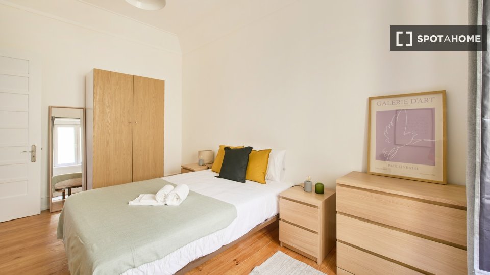 Double room Lisbon, 7 beds — photo 12