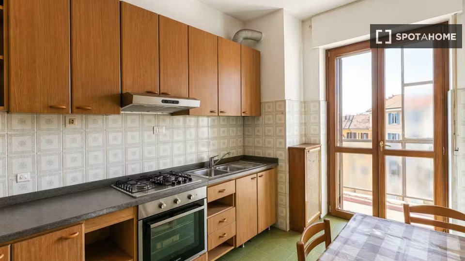 Apartment Milan, 1 bed, 110m² — photo 2