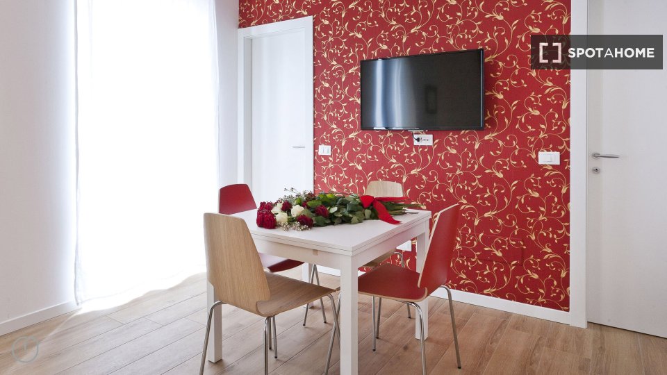 Apartment Milan, 2 beds, 60m² — photo 10
