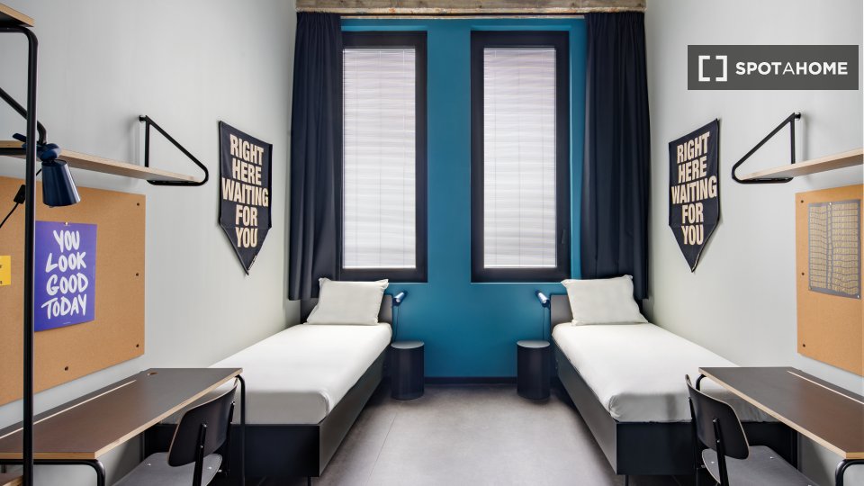 Double room Bologna, 2 beds — photo 1