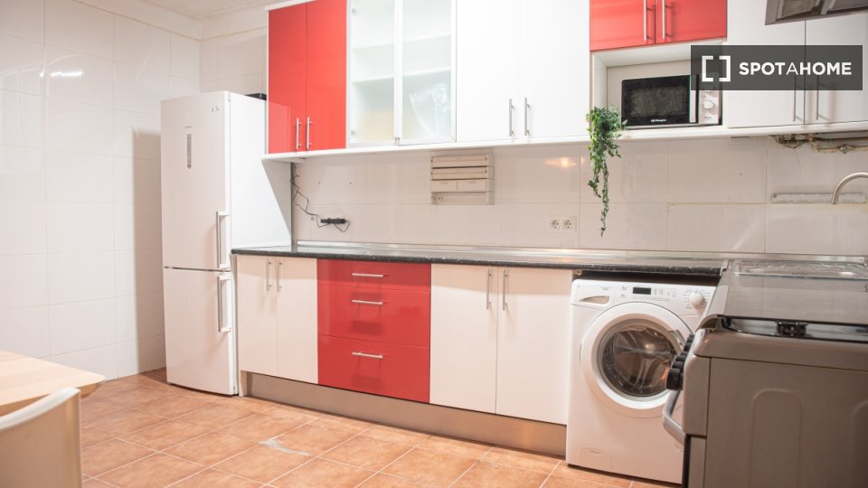 Double room Barcelona, 4 beds, 100m² — photo 15