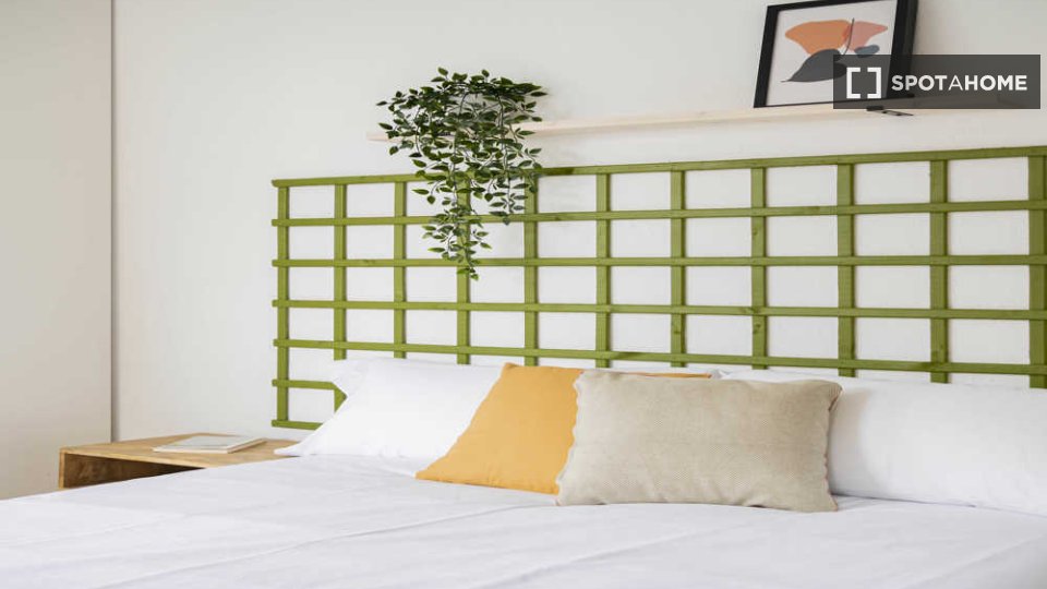 Double room Madrid, 7 beds — photo 29