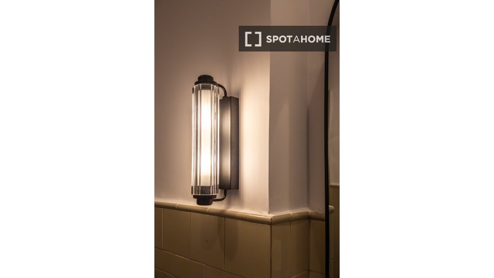 Double room Barcelona, 16 beds, 380m² — photo 8