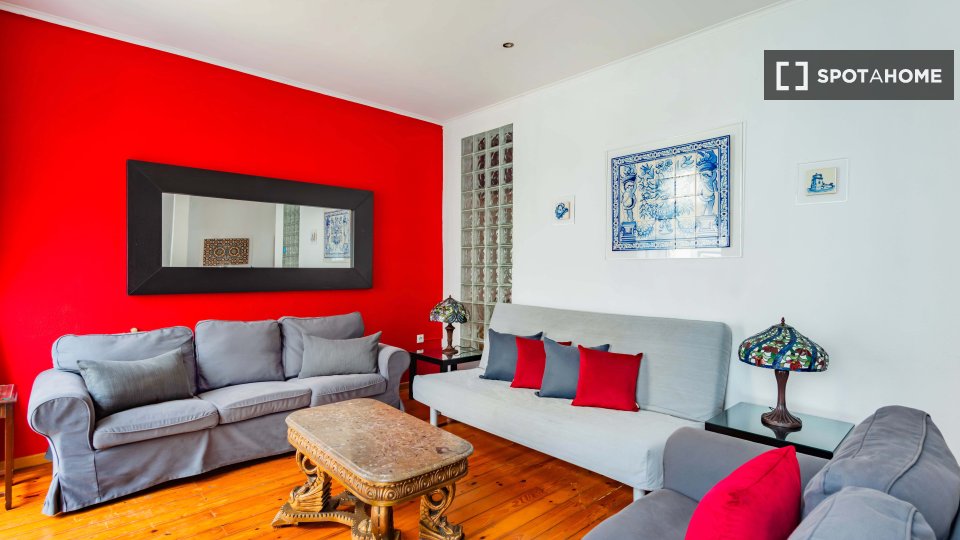 Apartment Lisbon, 2 beds — photo 9