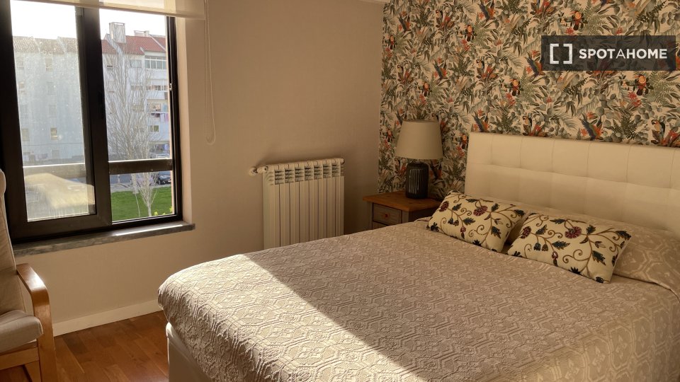 Double room Lisbon, 2 beds — photo 1
