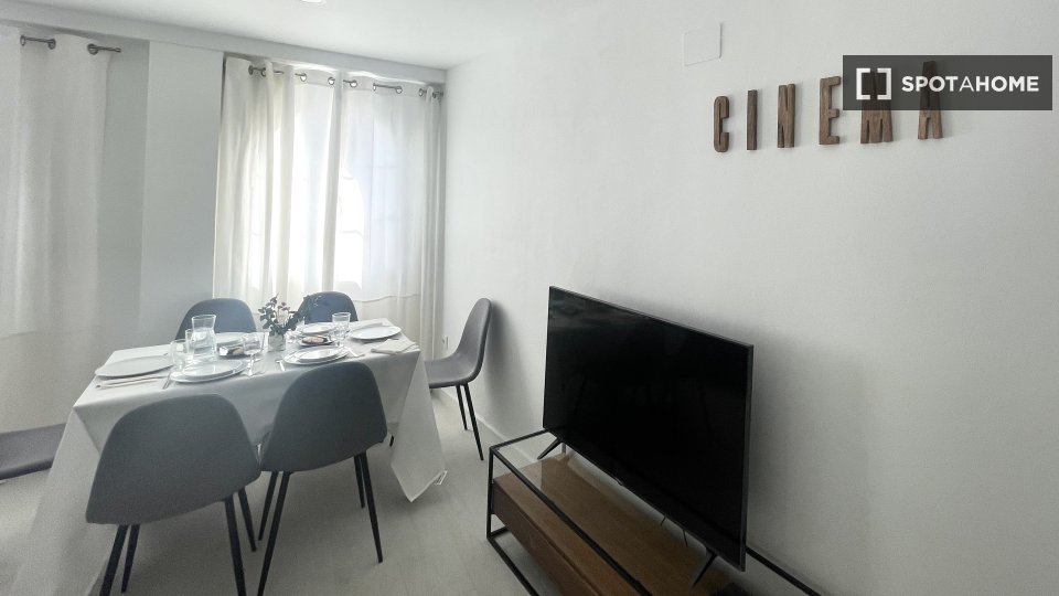 Apartment Cadiz, 3 beds — photo 19