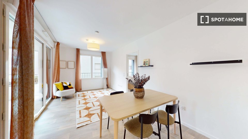 Double room Paris, 2 beds — photo 12