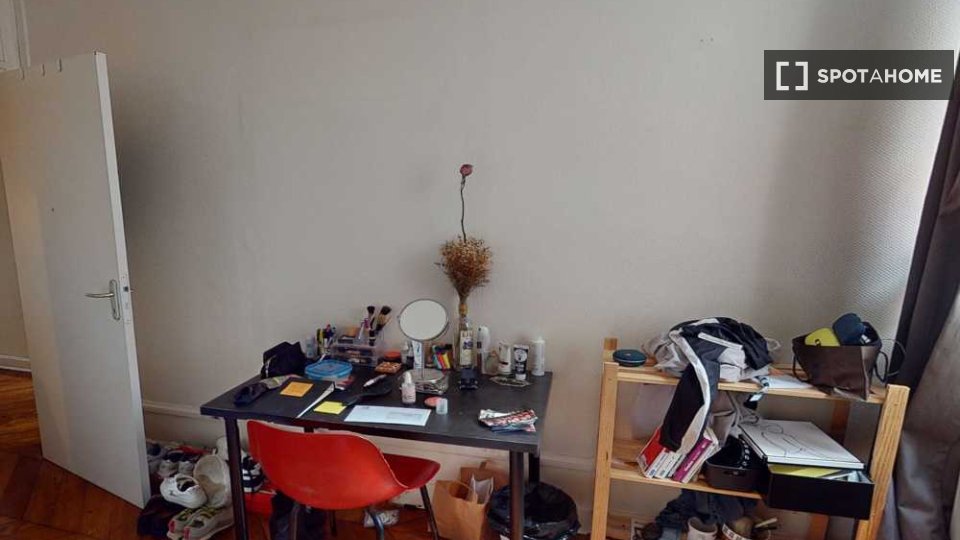 Stanza in un appartamento condiviso con 3 camere da letto in affitto a Bellecour, Lione. - in Lyon