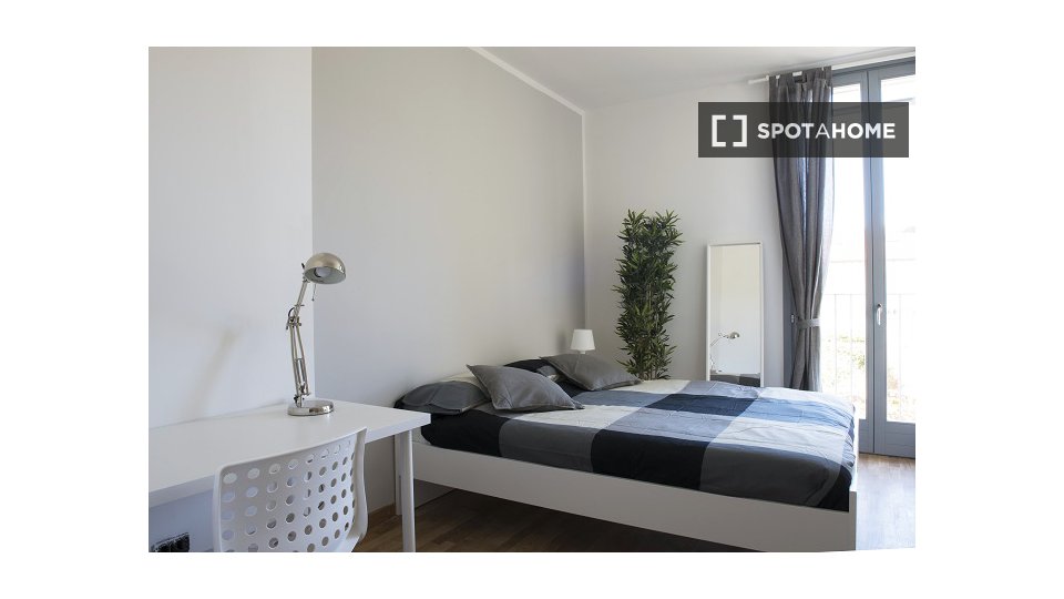Double room Milan, 7 beds, 130m² — photo 1