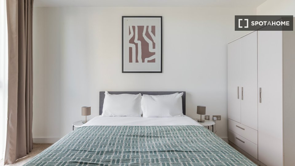 Apartment London, 2 beds — photo 19