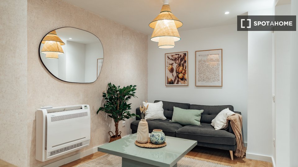 Apartment Barcelona, 1 bed, 65m² — photo 16