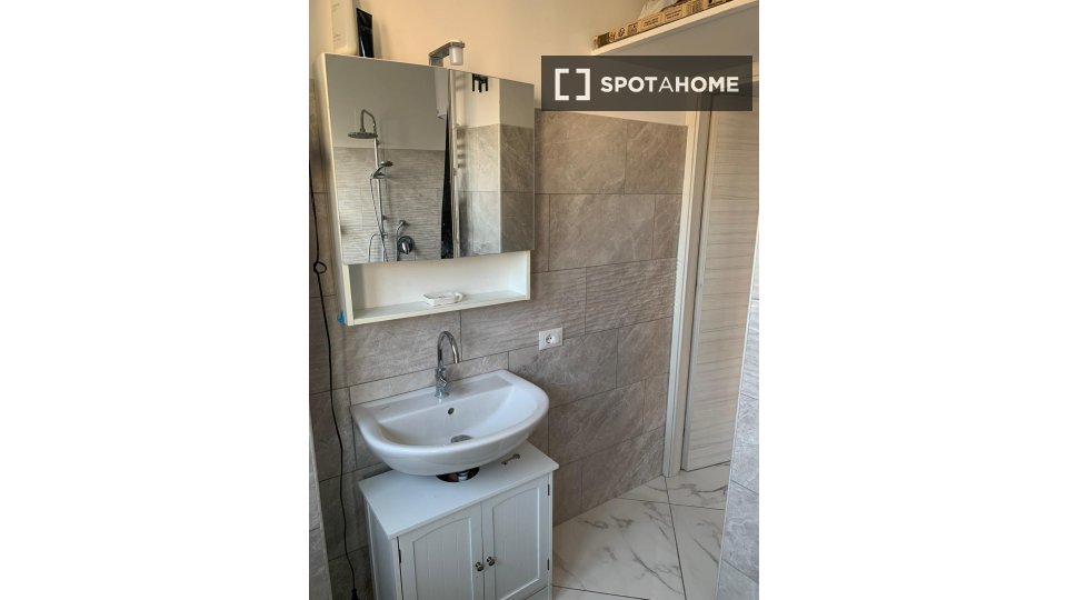 Apartment Rome, 1 bed — photo 13