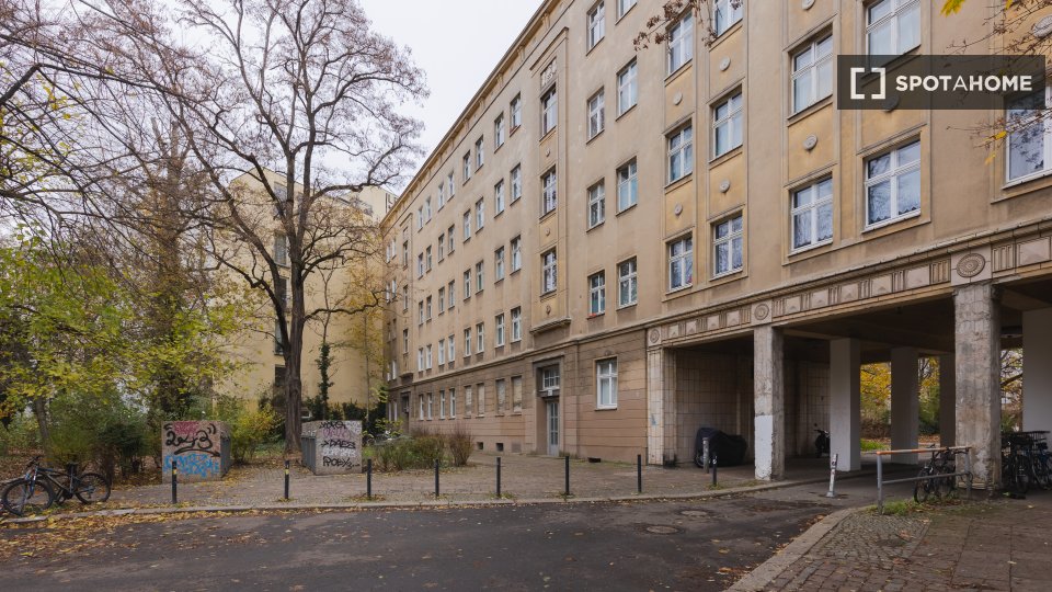 Double room Berlin, 8 beds, 49m² — photo 14