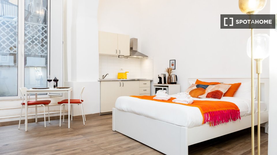 Apartment Rome, 1 bed, 28m² — photo 15
