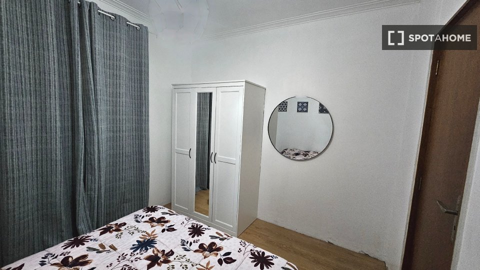Apartment mono Lisbon, 95m² — photo 48